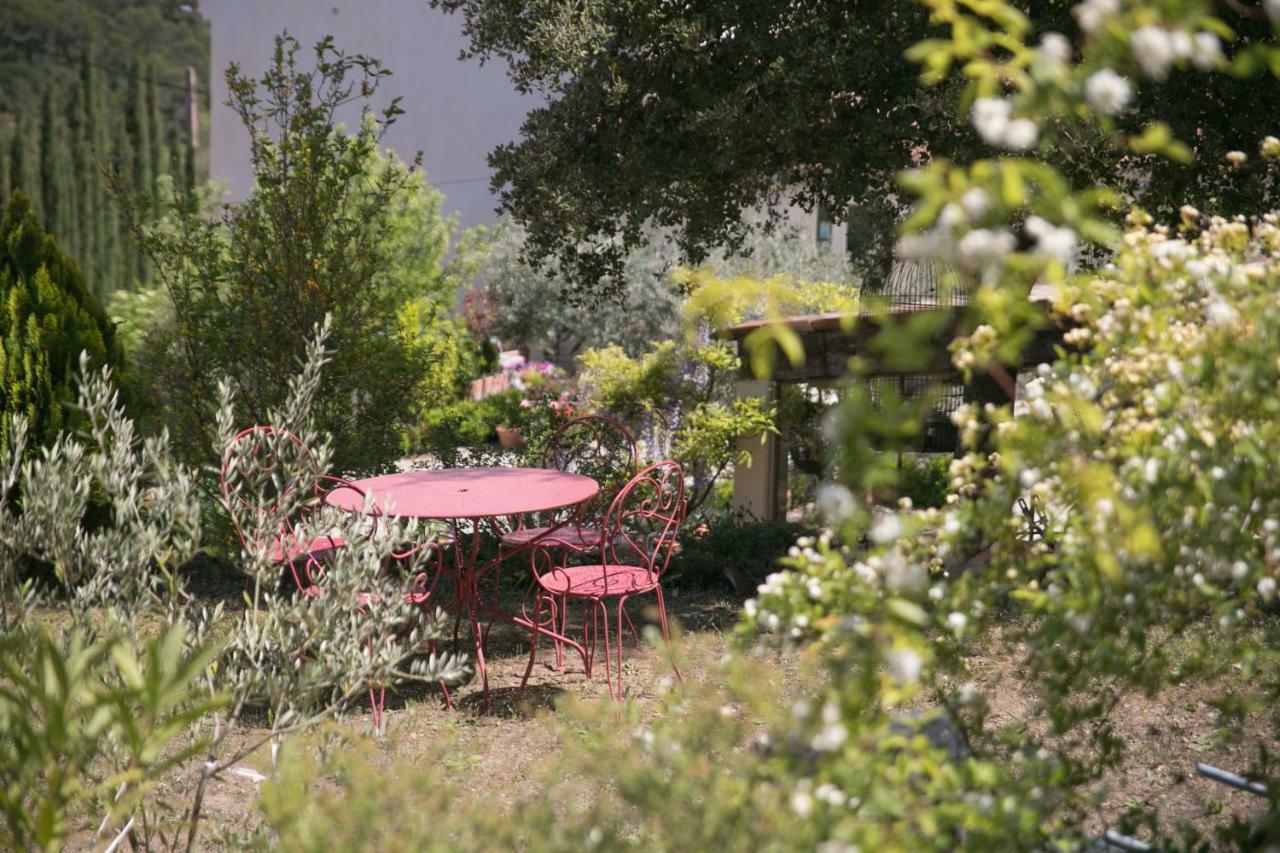 Campagne De La Source St Martin B&B Cotignac Esterno foto